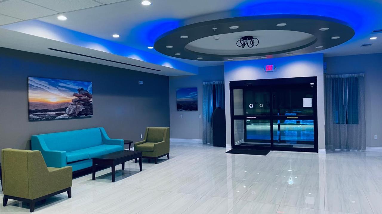 Days Inn & Suites By Wyndham Greater Tomball Eksteriør bilde