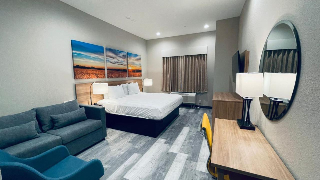 Days Inn & Suites By Wyndham Greater Tomball Eksteriør bilde