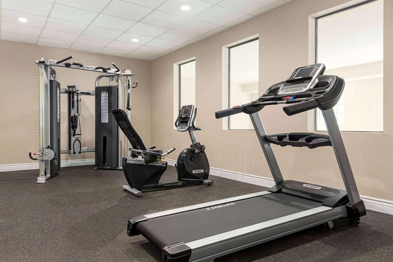 Days Inn & Suites By Wyndham Greater Tomball Eksteriør bilde