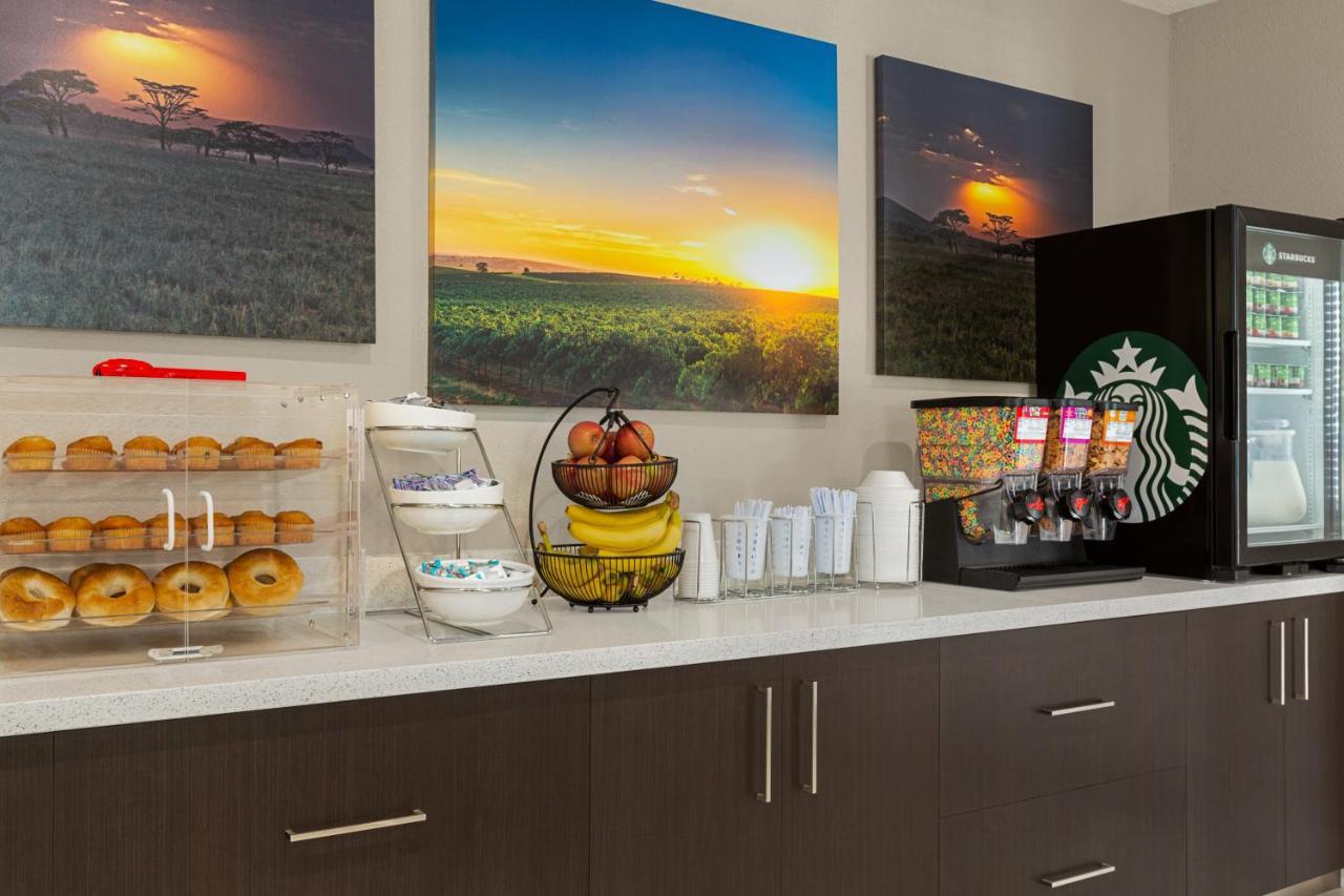 Days Inn & Suites By Wyndham Greater Tomball Eksteriør bilde